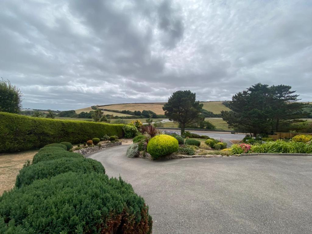 1 Chatsworth Riverscape Apartments - Riverview Apartment In Great Location With Free Parking Overlooking The Gannel Just A Short Walk From Newquays Incredible Beaches And Local Amenities New Quay Exteriör bild
