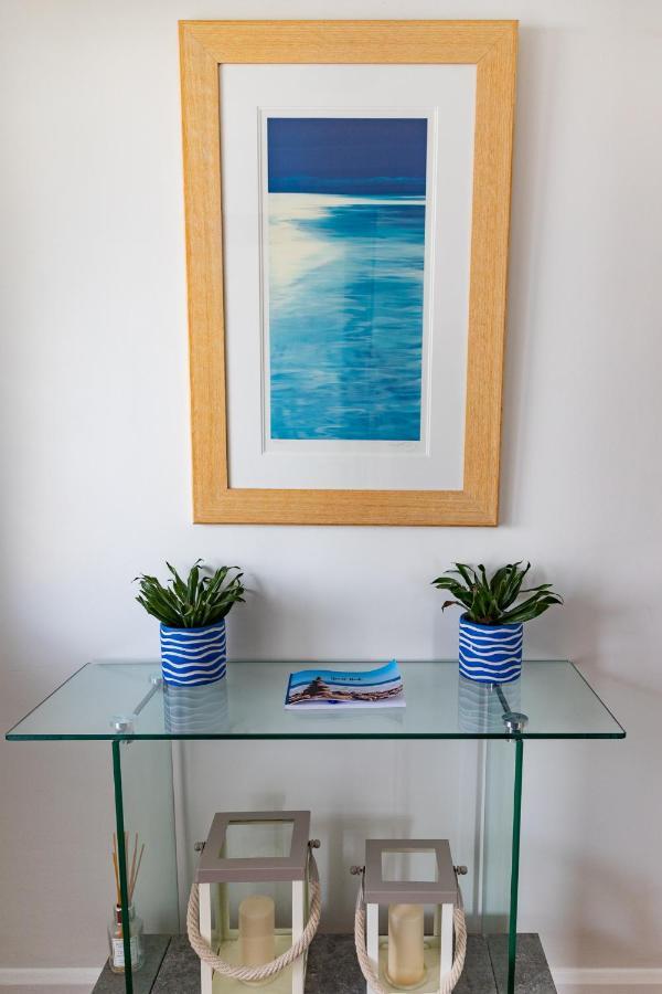 1 Chatsworth Riverscape Apartments - Riverview Apartment In Great Location With Free Parking Overlooking The Gannel Just A Short Walk From Newquays Incredible Beaches And Local Amenities New Quay Exteriör bild